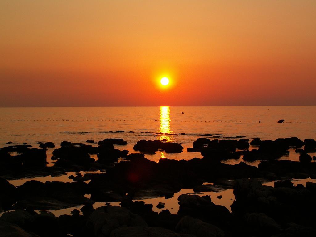 Apartments Sunset Colours Umag Rozac Exterior foto